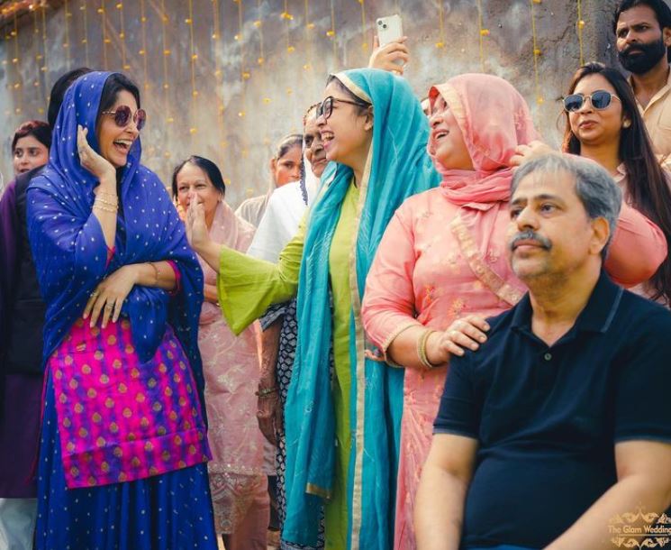 Dipika Kakar with in laws
